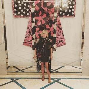 Meet your Posher, Mone